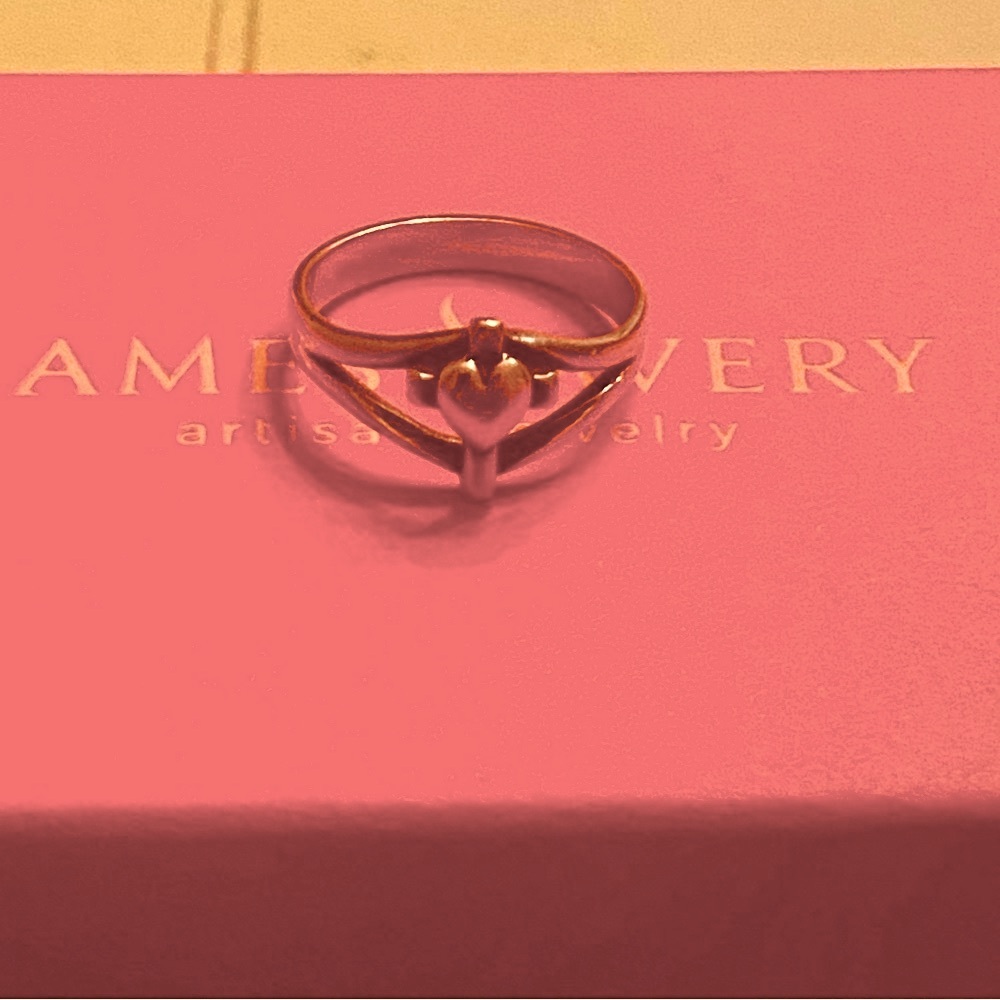 Retired Silver Cross with Heart ring 5.5